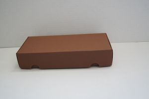 Pudełko fasonowe kartonowe 215x105x40mm brązowe 5 szt